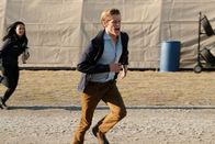 MacGyver – Tristin Mays (Riley Davis), Lucas Till (Angus MacGyver).