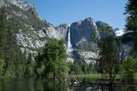 Im Zauber der Wildnis – Gewaltige Wasserfälle prägen das Bild des Yosemite-Nationalparks - eine einzigartige Naturlandschaft auf einer Fläche von rund 3000 Quadratkilometern.