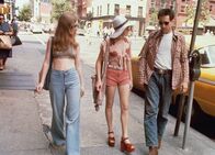 Taxi Driver – Auf der Strasse: (l-r) Billie Perkins als Freundin, Jodie Foster als Iris, Robert DeNiro als Travis Bickle