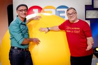 1, 2 oder 3 – Obwohl die Sonne so weit entfernt ist, ist ihr Wirkung nicht zu unterschätzen. Rolf Behringer (l.) klärt auf!