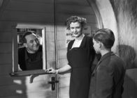Palace Hotel – Palace Hotel Ein Herz für den Jungen: Gustav Knuth als Loosli, Otte Zehnder als Walter, Anne-Marie Blanc als Frau Direktor