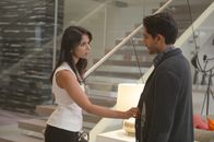 Second Chance – Otto (Adhir Kalyan, r.) muss erkennen, dass seine neue Behandlungsmethode bisher nicht anschlägt und es Mary (Dilshad Vadsaria, l.) weiterhin immer schlechter geht. Unterdessen wird der Spender Jimmy von Tag zu Tag stärker ...