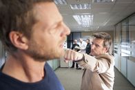 Der letzte Bulle – Dr. Niklas Hold (Rene Steinke, r.) und Mick (Henning Baum, l.).