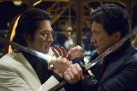 Rush Hour 3 – L-R: Triaden-Boss Kenji (Hiroyuki Sanada) und Inspector Lee (Jackie Chan)