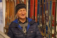 Hoagascht – Museumsgruender und Obmann Hans Mueller im Salzburger Landesskimuseum in Werfenweng