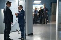 Bull – Jason Bull (Michael Weatherly, l.); Bryan Vincent (Peter Jacobson, r.)