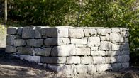 Handwerkskunst! – Fertiges Hochbeet aus Naturstein.