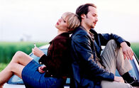 Nogo – Mavie Hörbiger (Rosa), Michael Ostrowsi (Sam).