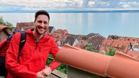 Was kostet... – Moderator Sven Kroll einen tollen Ausblick auf den Bodensee.
