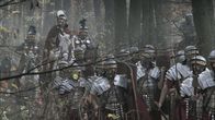 Ancient Apocalypse – Das römische Heer gilt lange als unbesiegbar. Doch ab Beginn des 5. Jahrhunderts kann es die Invasionen feindlicher Stämme nicht mehr abwehren. Schließlich erobert der Germanenführer Odoaker Rom und krönt sich selbst zum König von Italien.