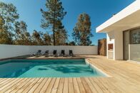 Die Beckenbauer - Pools der Superlative – ein Pool
