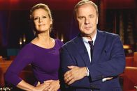 NDR Talk Show – Barbara Schöneberger und Hubertus Meyer-Burckhardt sind die Gastgeber der NDR Talk Show.