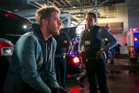 Limitless – Während Brian (Jake McDorman, l.) immer mehr mit den Nebenwirkungen von NZT kämpfen muss, ermitteln Boyle (Hill Harper, r.) und Rebecca weiter, um Sands zu finden ...