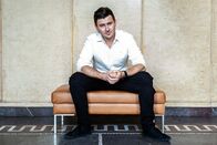 Durch die Nacht mit ... – Dmitri Gluchowski ist einer der bekanntesten Autoren Russlands, dessen Werke in zahlreiche Sprachen übersetzt wurden.