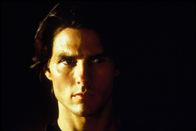 Mission: Impossible 2 – Erneut muss der Spezialagent Ethan Hunt (Tom Cruise) eine Mission übernehmen, die weder "kompliziert noch lebensgefährlich", sondern schier "unmöglich" zu lösen ist ...
