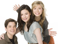 iCarly – Frederick "Freddie" Benson (Nathan Kress), Carly Shay (Miranda Cosgrove), Samantha "Sam" Puckett (Jennette McCurdy)