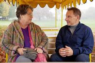 Anna und ihr Untermieter – Godehard (Richy Müller, re.) weckt bei Anna (Katerina Jacob) neue Lebensfreude.