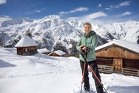 Bergwelten – Kristina Sprenger beim Schneeschuhwandern während ServusTV´s Tirol Winterfilm in Innervillgraten, Tirol, Österreich am 12.03.2024