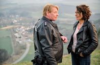 Tatort – Am Tatort treffen Lena Odenthal und Stefan Tries aus Zarten wieder aufeinander. Es geht um einen neuen Fall, aber auch Erinnerungen werden wach …