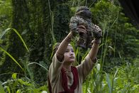 Godzilla vs. Kong – Kaylee Hottle als Jia