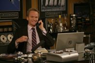 How I Met Your Mother – Barney (Neil Patrick Harris) befindet sich auf der Suche nach einem neuen "Bro", was sich als gar nicht so einfach darstellt ...