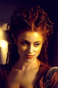 Gene Roddenberry's Andromeda – Die Rache eines eigentlich längst verstorbenen Mannes könnte auch Trance (Laura Bertram) schwer treffen ...