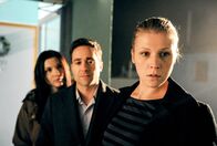 Janus – Barbara Kaudelka (Miriam Karner), Alexander Pschill (Leo Benedikt), Franziska Weisz (Cara Horvath).