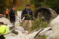 Mayday - Alarm im Cockpit – Mono, Ontario, Kanada. - Beamte, die den Absturz von Flug 2933 untersuchen