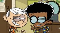 Willkommen bei den Louds – L-R: Lincoln, Clyde