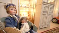 Was schätzen Sie ...? – Puppensammlung von Christine Widorn.