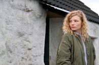 Der Irland-Krimi – Abbie Campbell (Luisa Celine Gaffron) kehrt zu einem schicksalshaften Ort ihrer Kindheit zurück.