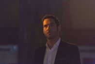 Lucifer – Der Mord an seinem Lieblingsactionhelden beschäftigt Lucifer (Tom Ellis) und Chloe und sie müssen schon bald feststellen, dass der Fall komplizierter wird, als zunächst gedacht ...