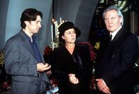 Kommissar Rex – (v.li.) Tobias Moretti (Richie Moser), Cornelia Froboess (Frau Dr. Foltyn), Wolfgang Hübsch (Dr. Georg Foltyn).