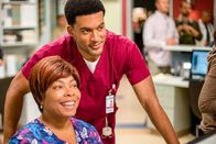 The Night Shift – Esodie Geiger (Schwester Mollie), JR Lemon (Kenny Fournette).