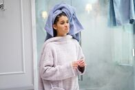 The Mick – Der Entzug gefällt Sabrina (Sofia Black-D'Elia) ganz und gar nicht. Was würde sie nicht alles für eine Zigarette geben ...