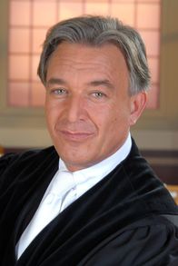 Richter Alexander Hold – Staatsanwalt Sewarion Kirkitadse