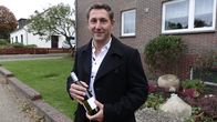 Dinner Date – Auf dem Motorrad fährt der 36-jährige Nicolas seines Weges, aber führt ihn dieser Weg auch in sein Liebesglück?