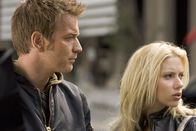Die Insel – Auf der Flucht: Lincoln (Ewan McGregor, l.) und Jordan (Scarlett Johansson, r.) ...
