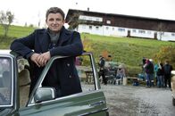 Der Bergdoktor – Hans Sigl (Dr. Martin Gruber) am Set von "Der Bergdoktor".