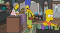 Die Simpsons – Marge (M.); Barte (r.)