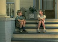 My Girl - Meine erste Liebe – L-R: Thomas J. Sennett (Macaulay Culkin) and Vada Sultenfuss (Anna Chlumsky)
