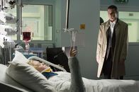 Das Omen – Katherine Thorn (Julia Stiles, l.); Robert Thorn (Liev Schreiber, r.)