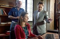 Donna Leon – L-R: Sergente Vianello (Karl Fischer), Signorina Elettra (Annett Renneberg), Commissario Brunetti (Uwe Kockisch).