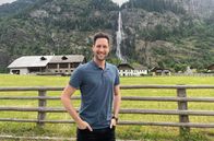 Was kostet... – Moderator Sven Kroll erlebt, was Kärnten für Reisende attraktiv macht.