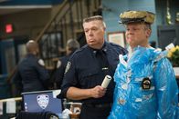Brooklyn Nine-Nine – Scully (Joel McKinnon Miller, l.), Hitchcock (Dirk Blocker)