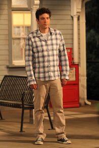 How I Met Your Mother – Muss eine ganz besondere Aufgabe erledigen: Ted (Josh Radnor) ...