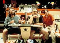 The Big Lebowski – The Big Lebowski Unbeeindruckt: Jeff Bridges als Jeff «the Dude» Lebowski, John Goodman als Walter Sobchak, Steve Buscemi als Donny