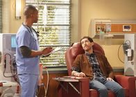 B Positive – Gideon (Darryl Stephens, l.); Drew Dunbar (Thomas Middleditch, r.)