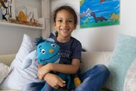 Stark mit Fidi – Luca liebt Kuschelfidi.