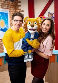 Hallo Okidoki – Christoph Hirschler und Melanie Flicker mit Kater Kurt.